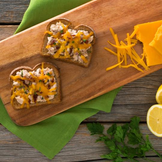 OpenFace Tuna Melt with Sundried Tomatoes Villaggio®